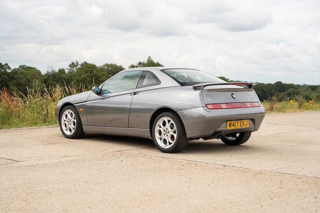 2000 Alfa Romeo 916 GTV & Spider - Image 8 of 30