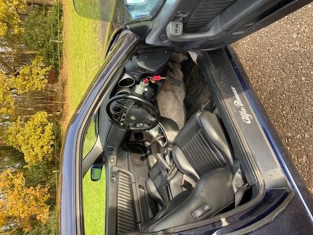 2000 Alfa Romeo 916 GTV & Spider - Image 7 of 12