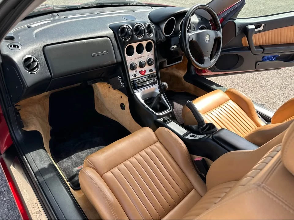 2000 Alfa Romeo 916 GTV & Spider - Image 11 of 20