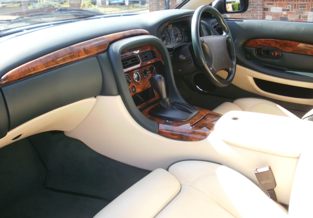 2000 Aston Martin DB7 Vantage - Image 4 of 7
