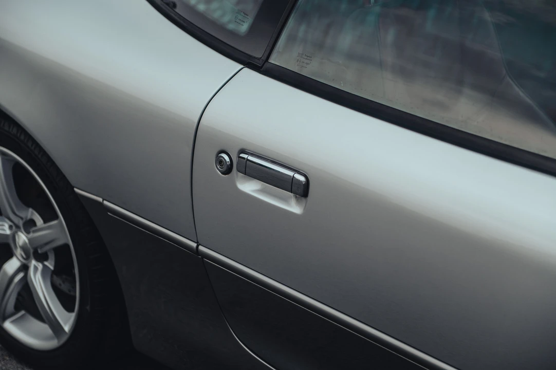 2000 Aston Martin DB7 Vantage - Image 12 of 31