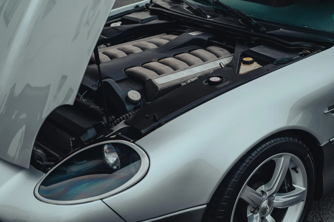 2000 Aston Martin DB7 Vantage - Image 25 of 31
