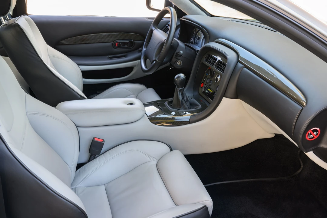 2000 Aston Martin DB7 Vantage - Image 8 of 31