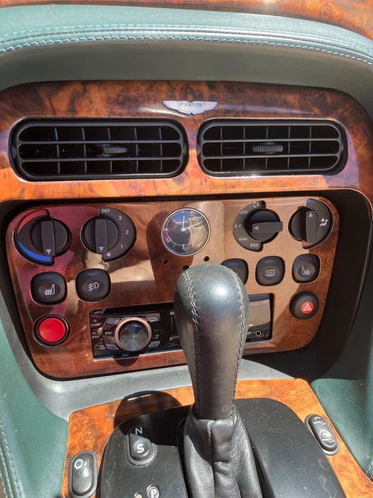2000 Aston Martin DB7 Vantage - Image 6 of 12