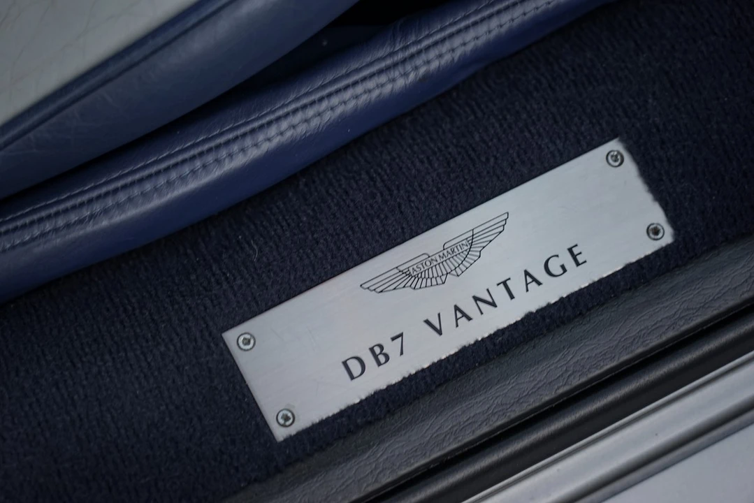2000 Aston Martin DB7 Vantage - Image 18 of 30