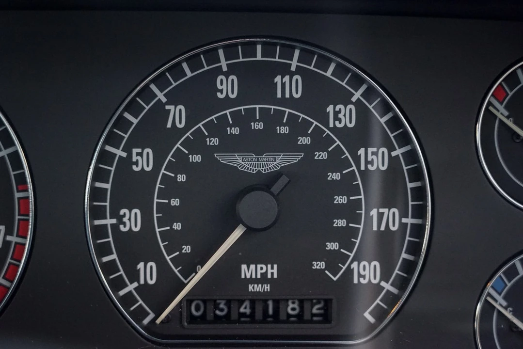 2000 Aston Martin DB7 Vantage - Image 19 of 30