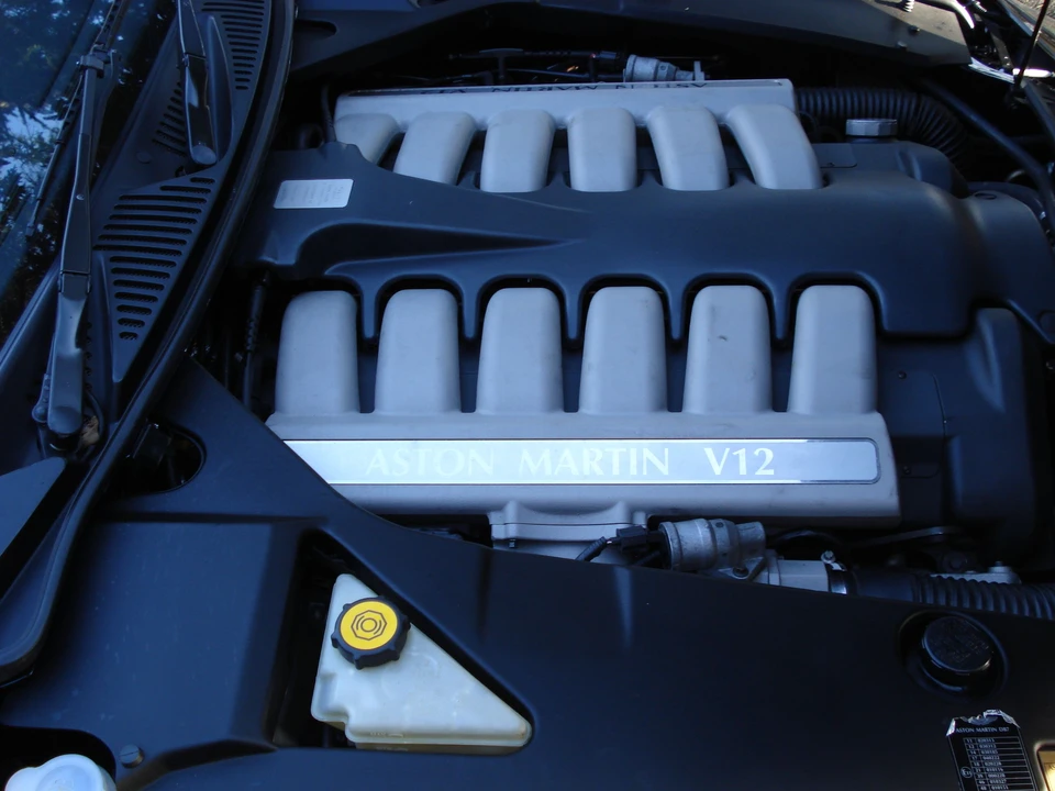 2000 Aston Martin DB7 Vantage - Image 3 of 11