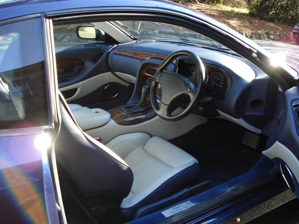 2000 Aston Martin DB7 Vantage - Image 5 of 11