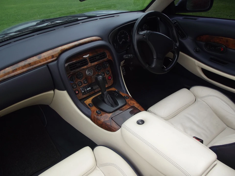 2000 Aston Martin DB7 Vantage - Image 8 of 9
