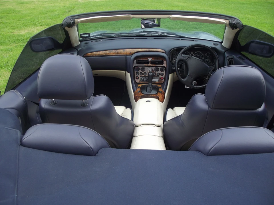 2000 Aston Martin DB7 Vantage - Image 7 of 9