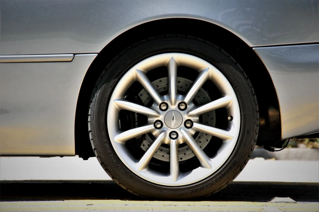 2000 Aston Martin DB7 Vantage - Image 14 of 31