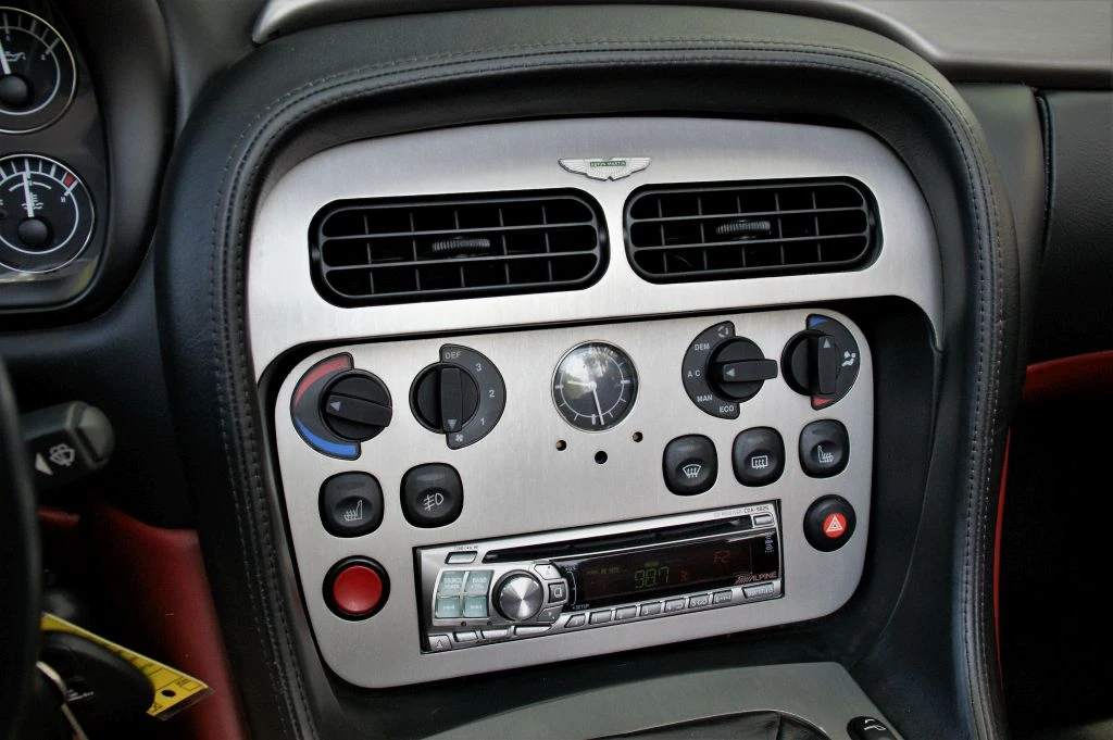 2000 Aston Martin DB7 Vantage - Image 26 of 31