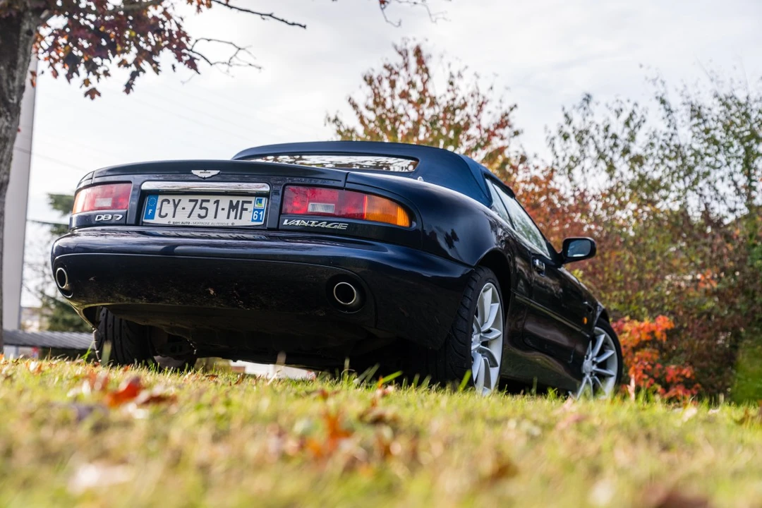 2000 Aston Martin DB7 Vantage - Image 9 of 30