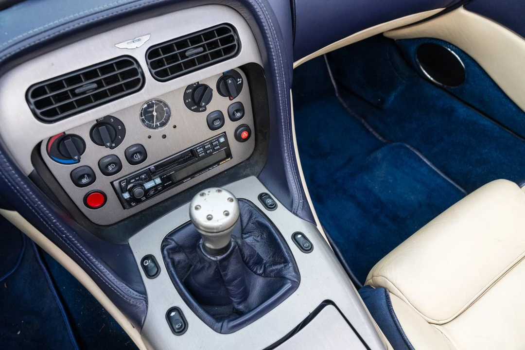 2000 Aston Martin DB7 Vantage - Image 26 of 30