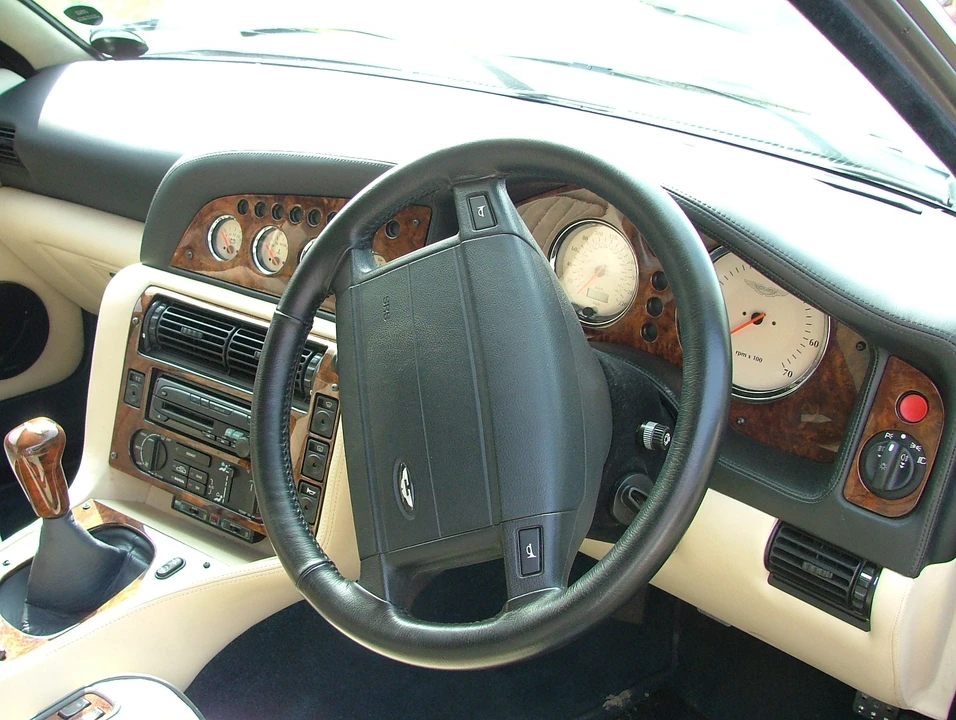 2000 Aston Martin Vantage (1993-2000) - Image 3 of 5