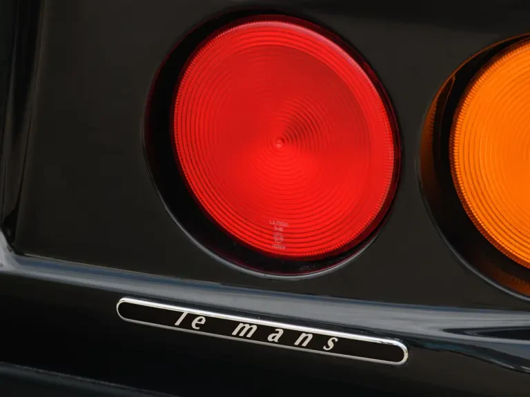 2000 Aston Martin Vantage (1993-2000) - Image 9 of 31