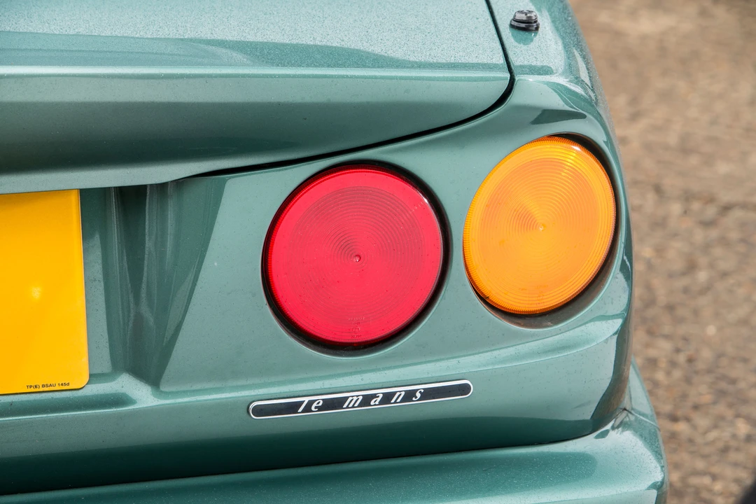 2000 Aston Martin Vantage (1993-2000) - Image 7 of 25