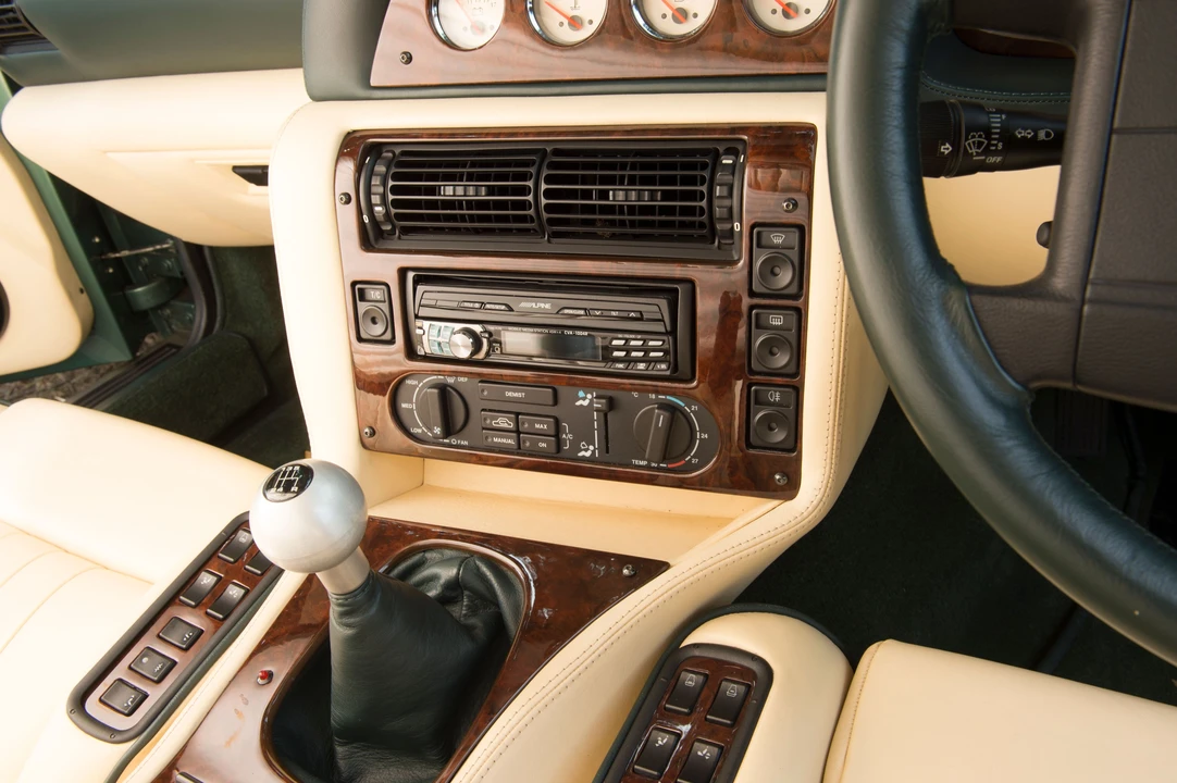 2000 Aston Martin Vantage (1993-2000) - Image 28 of 31