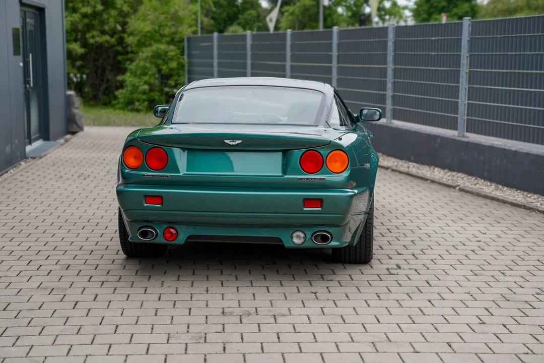2000 Aston Martin Vantage - Image 11 of 31