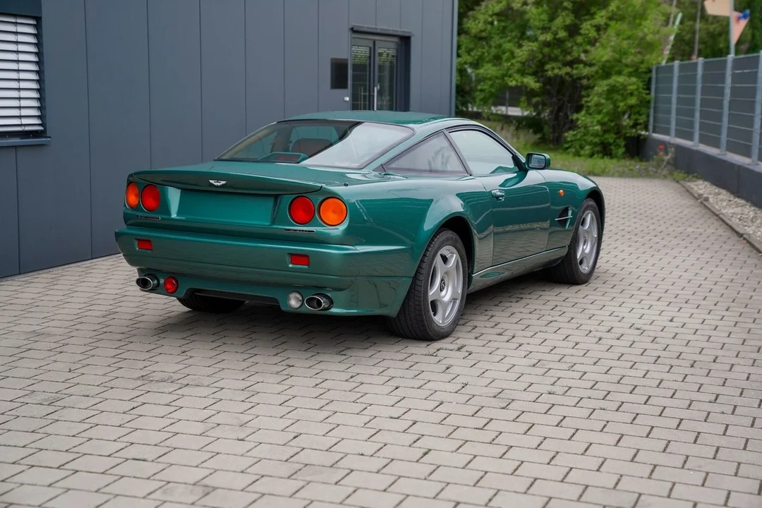 2000 Aston Martin Vantage - Image 13 of 31