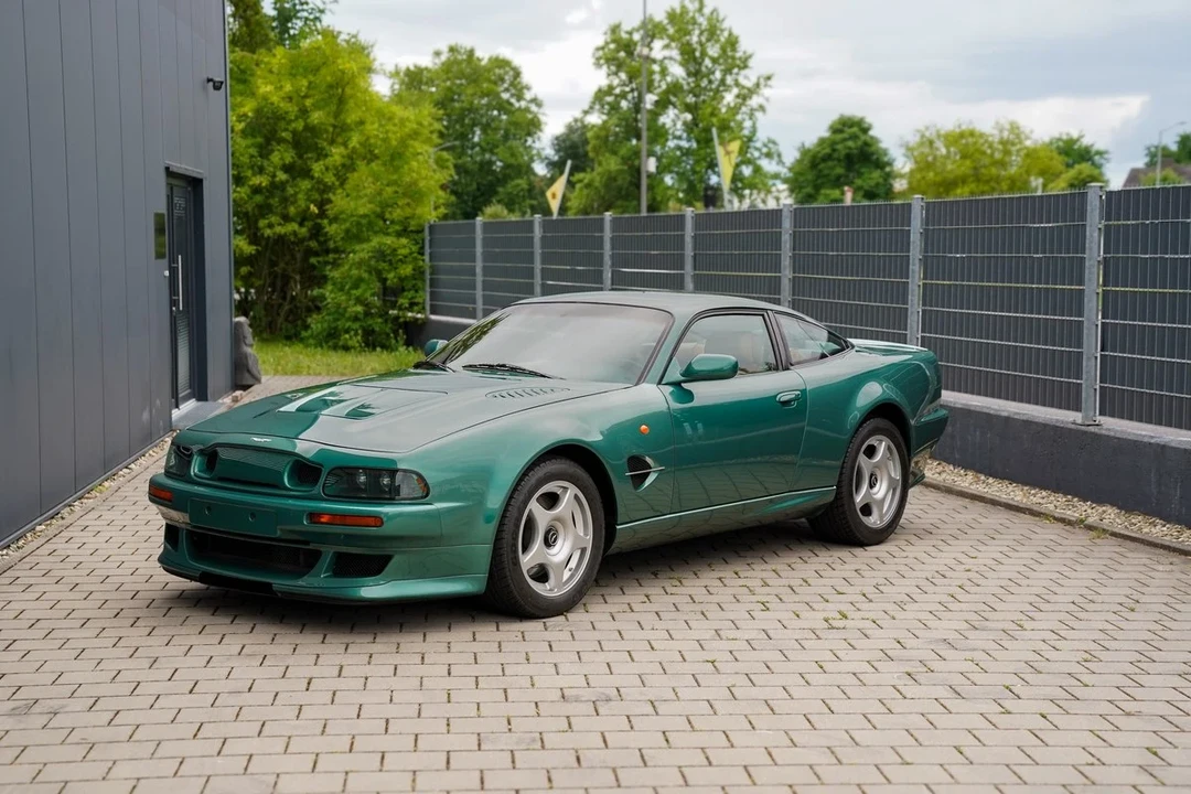 2000 Aston Martin Vantage - Image 25 of 31