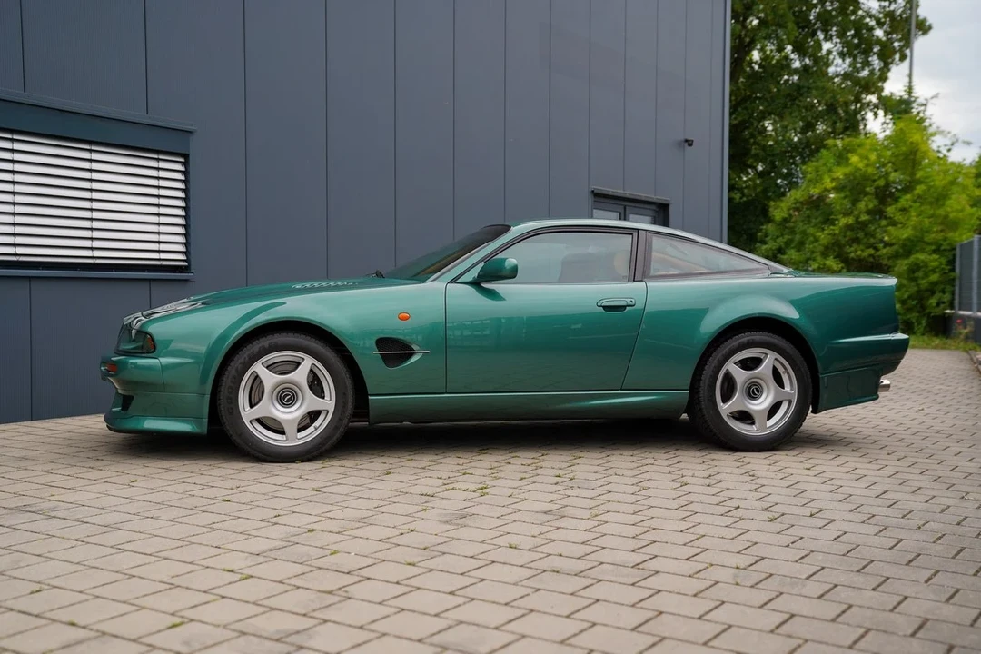 2000 Aston Martin Vantage - Image 27 of 31