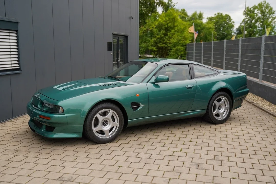 2000 Aston Martin Vantage - Image 28 of 31