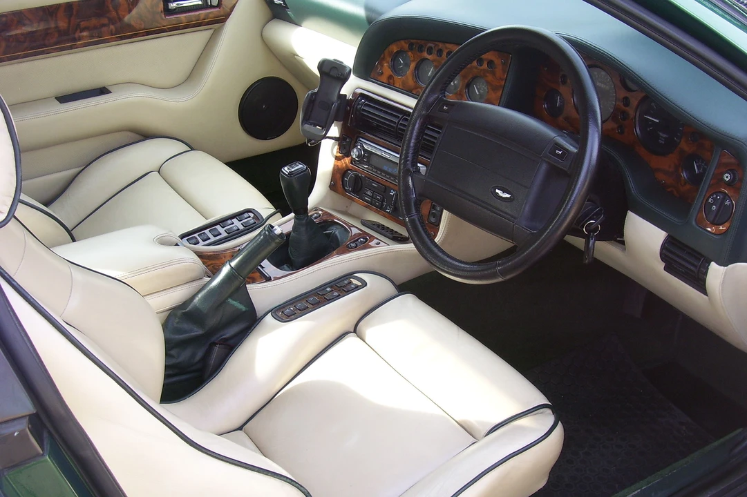 2000 Aston Martin Vantage (1993-2000) - Image 5 of 6