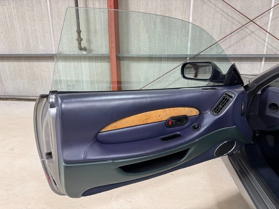 2000 Aston Martin DB7 Vantage - Image 8 of 20