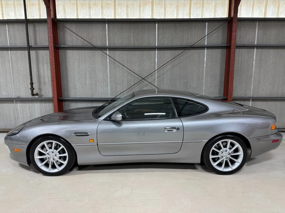 2000 Aston Martin DB7 Vantage - Image 11 of 20