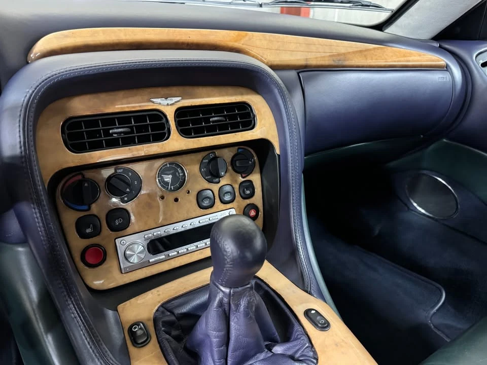2000 Aston Martin DB7 Vantage - Image 6 of 20