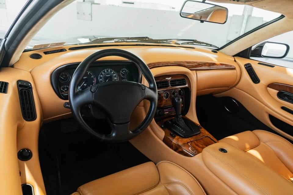 2000 Aston Martin DB7 Vantage - Image 5 of 18
