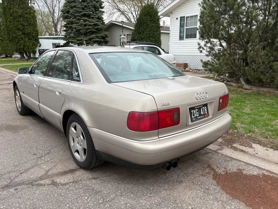 2000 Audi D2 A8 - Image 7 of 12