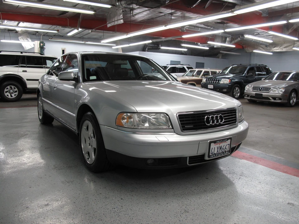 2000 Audi D2 A8 - Image 2 of 31