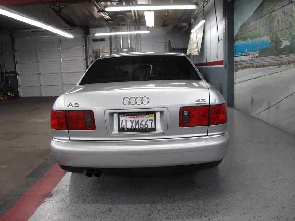 2000 Audi D2 A8 - Image 8 of 31