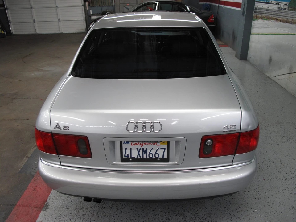 2000 Audi D2 A8 - Image 13 of 31