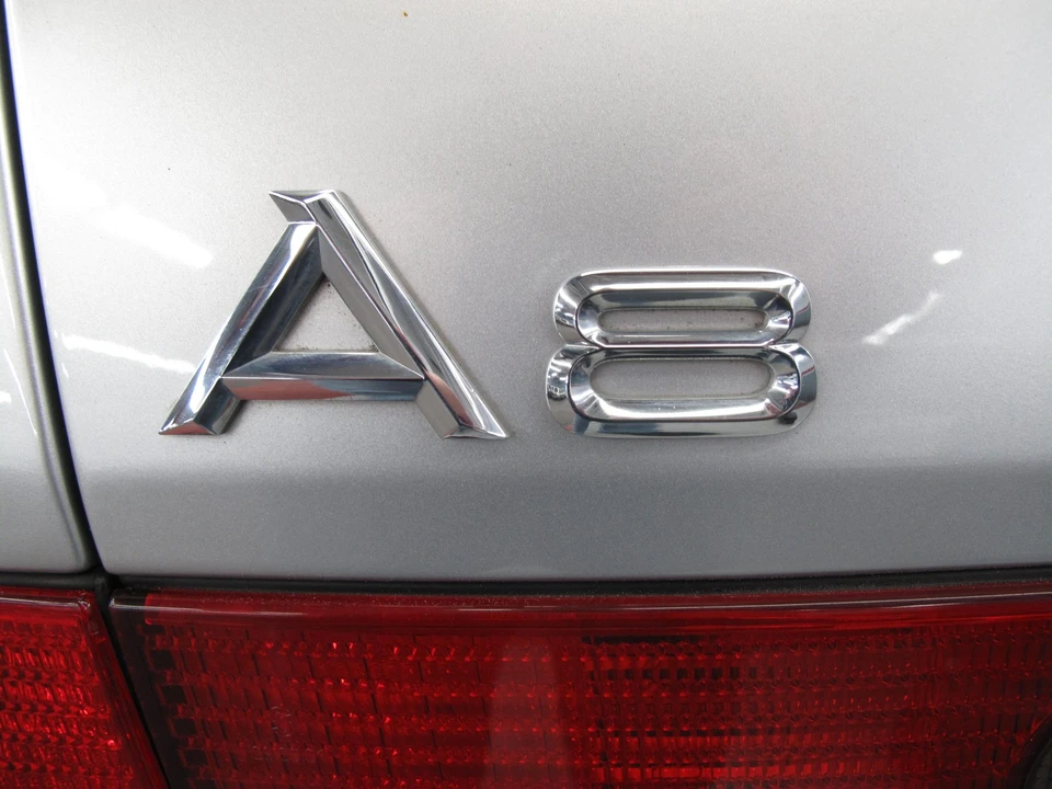 2000 Audi D2 A8 - Image 23 of 31