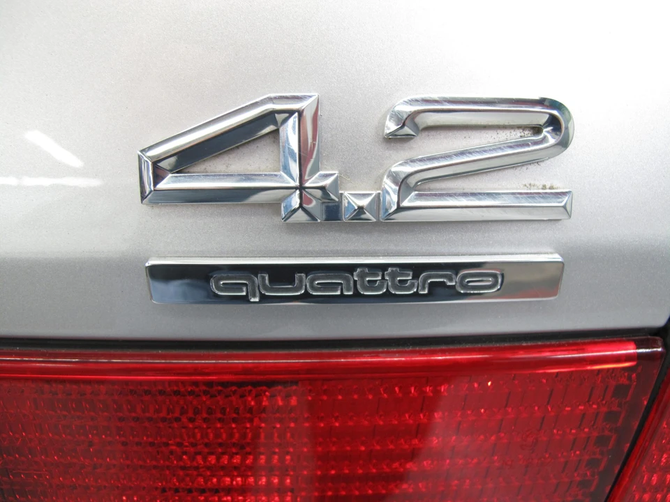 2000 Audi D2 A8 - Image 25 of 31