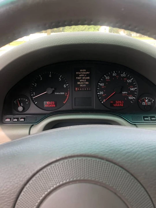 2000 Audi D2 A8 - Image 7 of 11