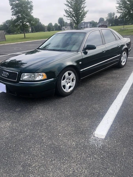 2000 Audi D2 A8 - Image 2 of 11
