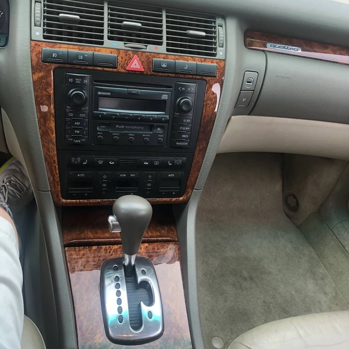 2000 Audi D2 A8 - Image 8 of 11