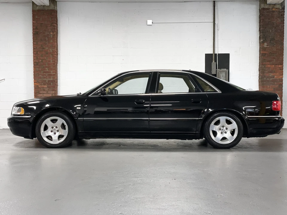 2000 Audi D2 A8 - Image 5 of 31