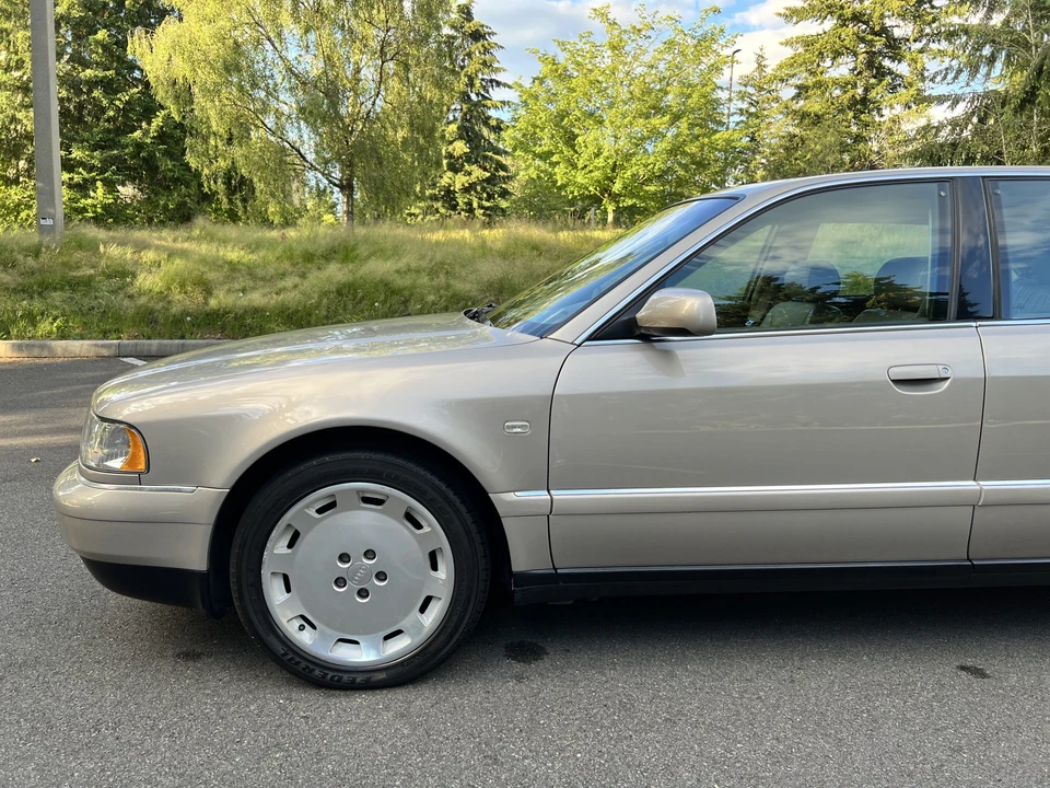 2000 Audi D2 A8 - Image 27 of 31