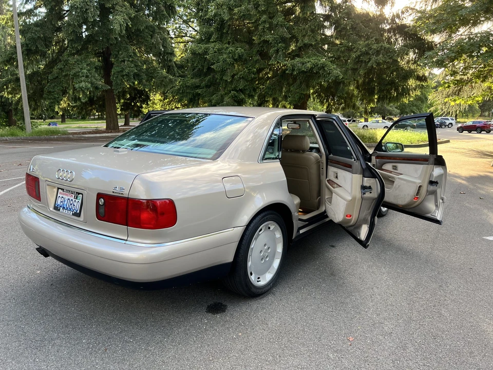 2000 Audi D2 A8 - Image 20 of 31