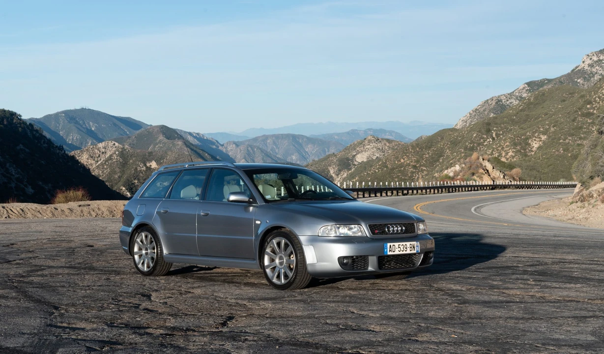 2000 Audi B5 RS4 Avant - Image 5 of 31