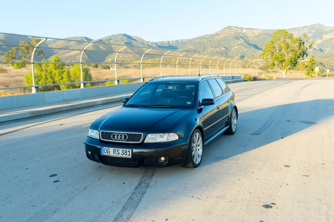 2000 Audi B5 RS4 Avant - Image 8 of 31