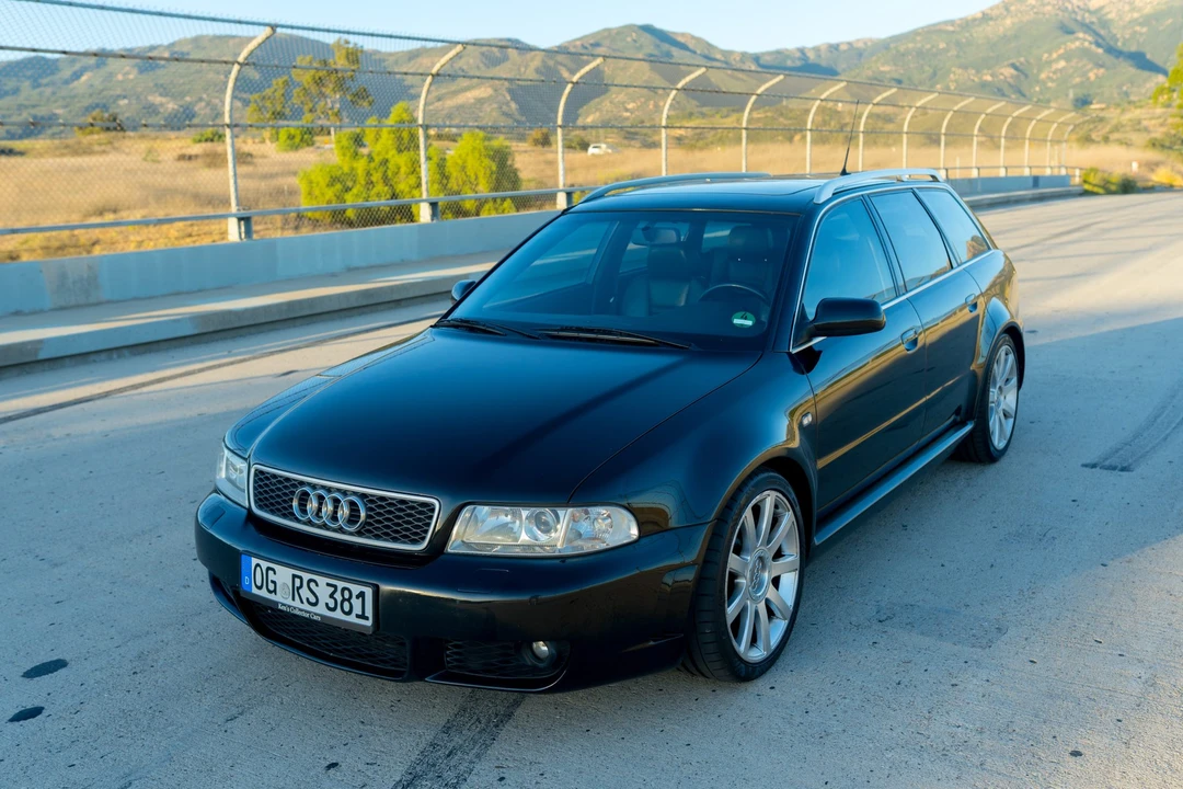 2000 Audi B5 RS4 Avant - Image 13 of 31