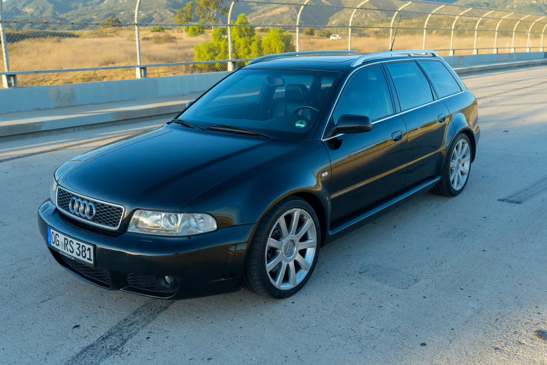 2000 Audi B5 RS4 Avant - Image 14 of 31