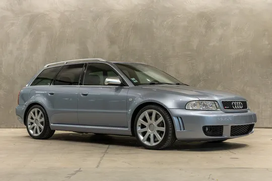 2000 Audi RS4 Avant