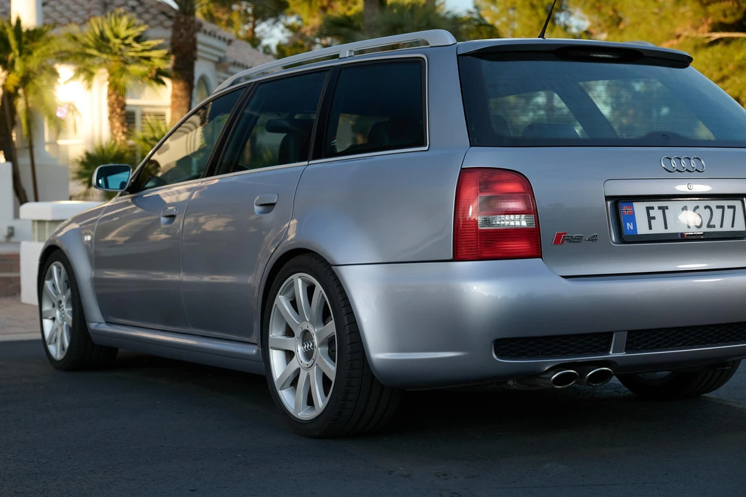 2000 Audi B5 RS4 Avant - Image 16 of 31